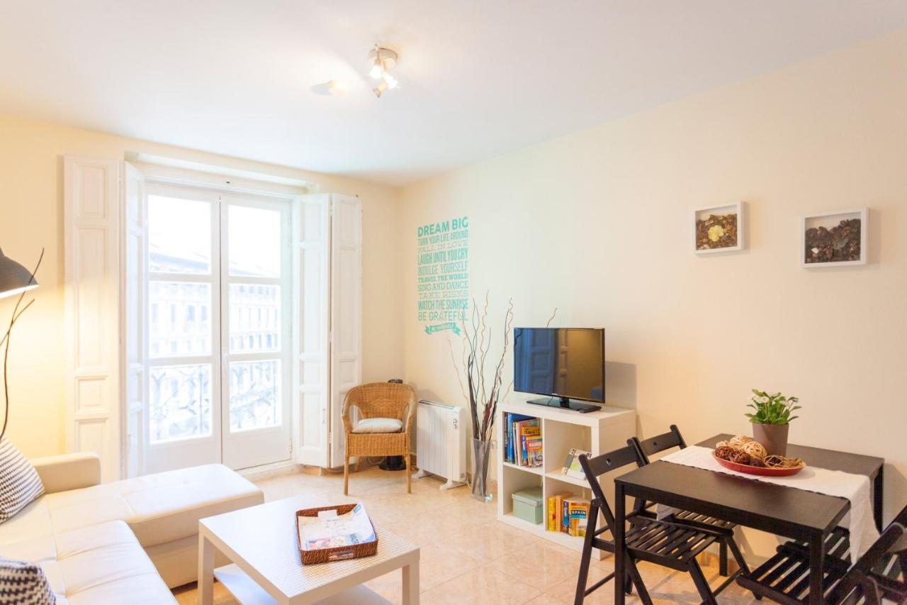 Boutique Apartments In The Heart Of Мадрид Экстерьер фото