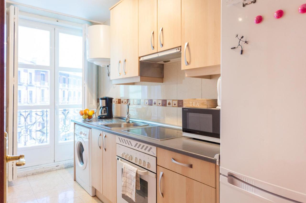 Boutique Apartments In The Heart Of Мадрид Экстерьер фото