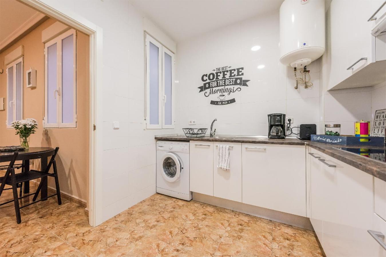 Boutique Apartments In The Heart Of Мадрид Номер фото