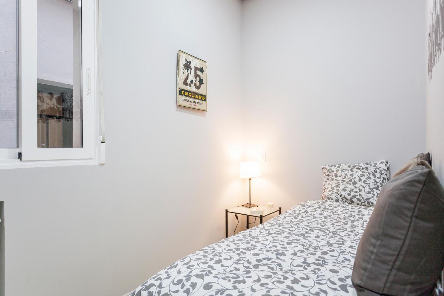Boutique Apartments In The Heart Of Мадрид Номер фото